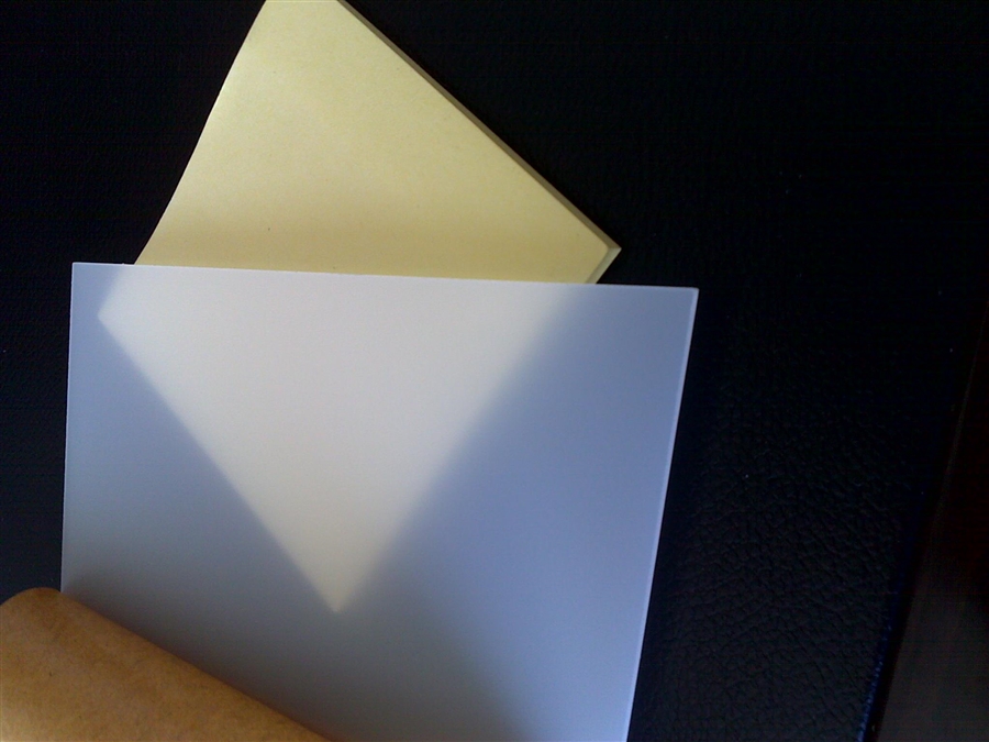 【BJL平台集团】毕业季临近校园周边餐馆火了(图1) BJL平台