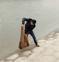 搞笑GIF段子:论辅助角色的重要性“BJL平台集团”(图12)
搞笑GIF段子:论辅助角色的重要性“BJL平台集团”(图12)