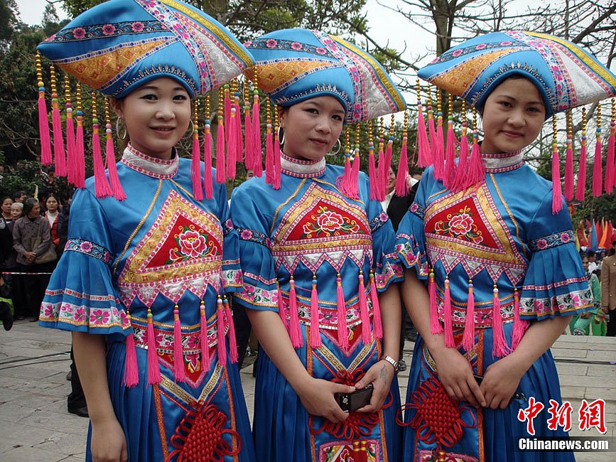 成都一餐馆代客泊车撞死人|BJL平台集团(图1) BJL平台