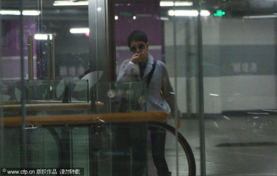 【BJL平台集团】
汪峰放言“一个都不能少” 向媒体求助带“小耳朵”进京治疗(图2) BJL平台集团