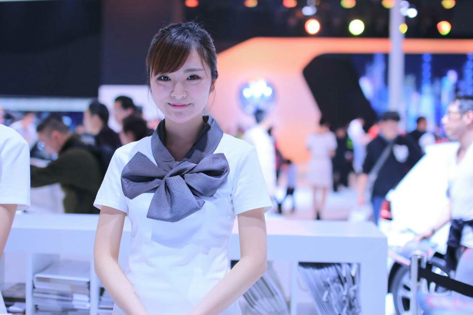 BJL平台集团:姚明李易峰出席2018(图1) BJL平台