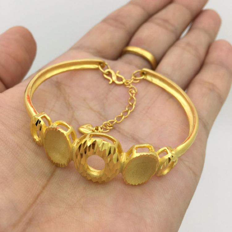 BJL平台集团|爆料:广东第三节让对手反击 最终宏远惊险赢球(图1) BJL平台集团