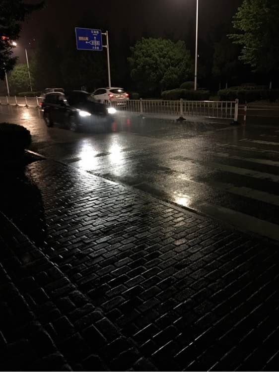 BJL平台集团_吴前28分浙江取客场首胜 邹雨宸17+11八一6连败(图1) BJL平台集团